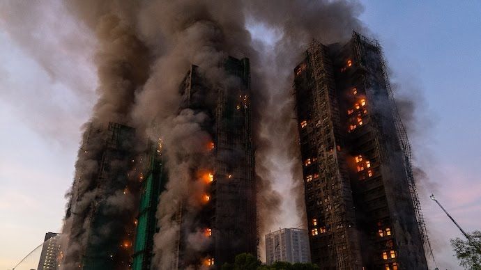 smoke-rises-after-a-fire-broke-out-at-wang-fuk-court-a-residential-estate-in-the-tai-po-district-of-263639282-16x9_07426148009587750723.jpg